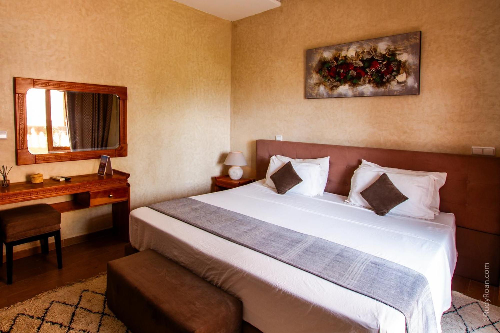 Les Terrasses Du Lac Marrakech Lalla Takerkoust Exterior foto